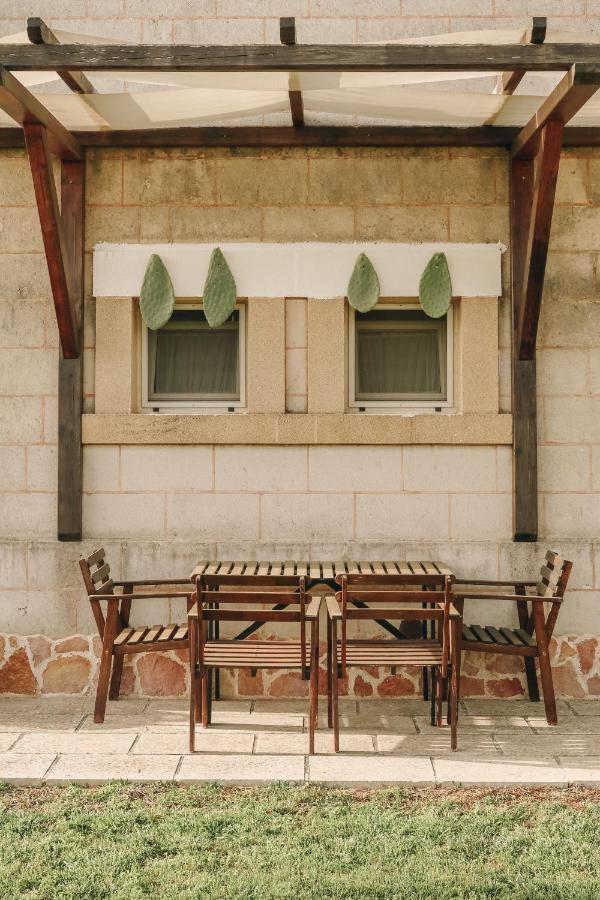 Masseria Petrusella Giuggianello Exterior photo